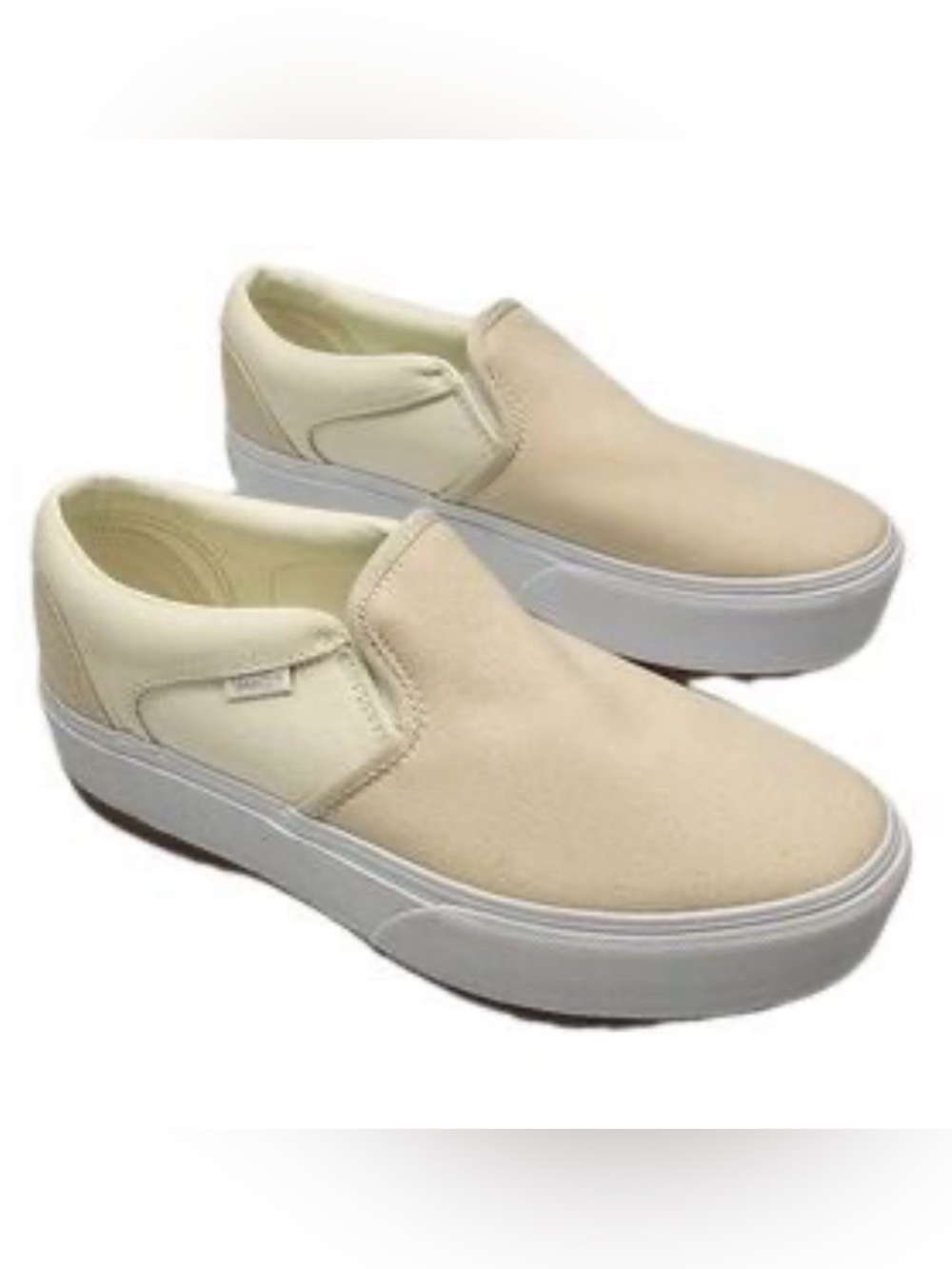 NWOB Vans Asher Platform Sneakers in Off-White Women’s 9